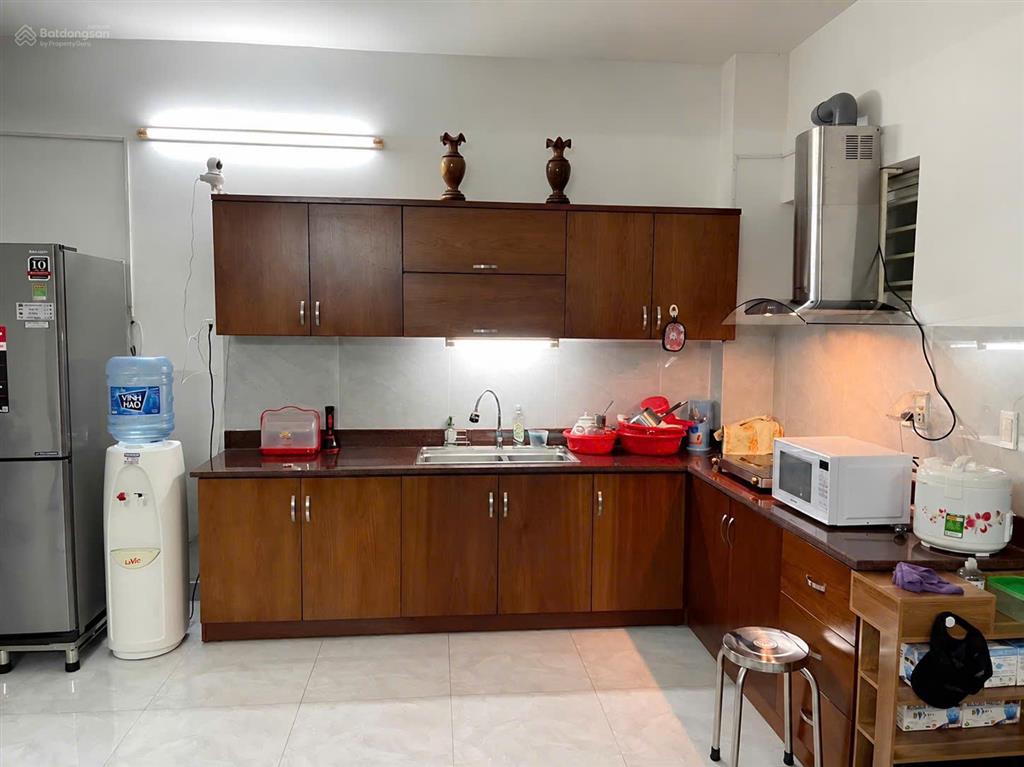 Chủ nhà đi định cư cần bán gấp căn hộ thái sơn (tân tạo 1),sổ hồng,79m2 (2pn, 2wc)  giá chỉ 2,6 tỷ