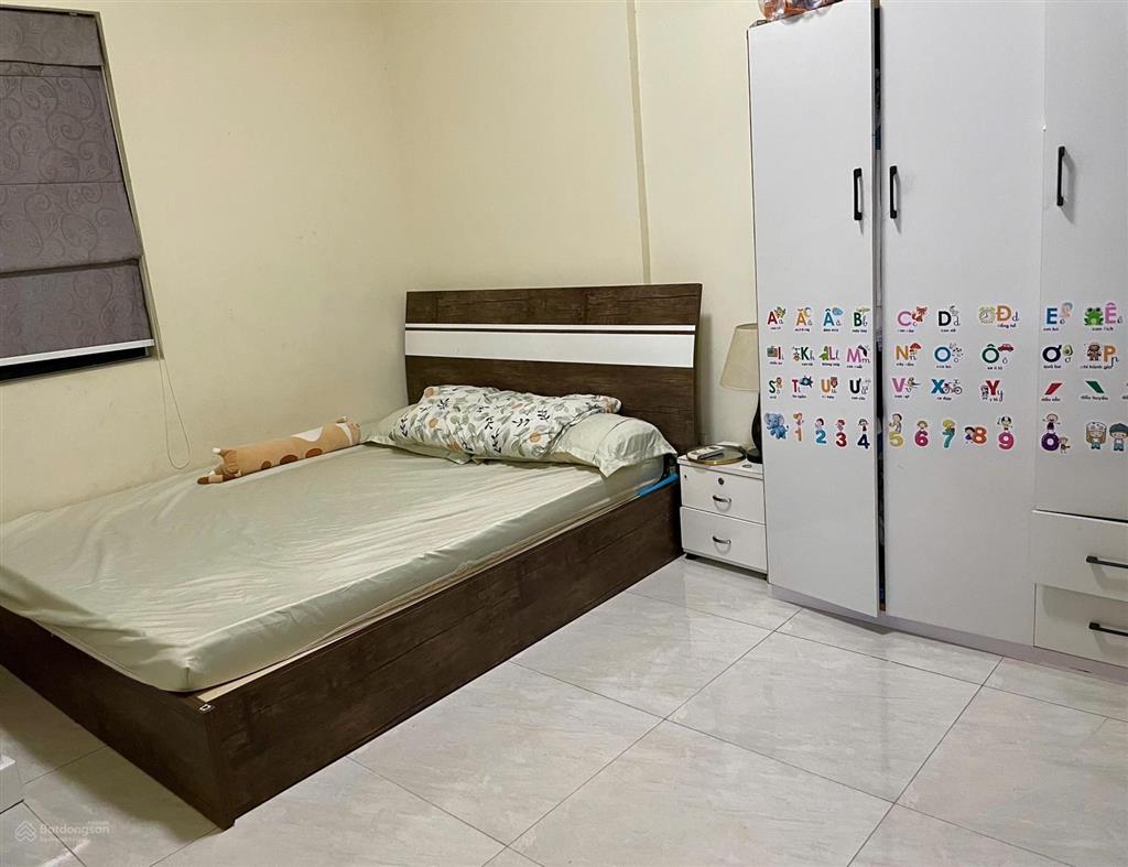 Chính chủ tôi cần bán gấp căn thủ thiêm garden 50m2 view đẹp có ban công (miễn cò lái)