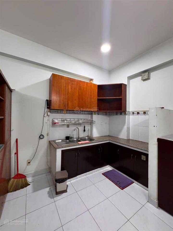 Bán căn hộ lê thành b 72m2 2pn 2wc sổ hồng sẵn chỉ 2 tỷ 750 (thương lượng)