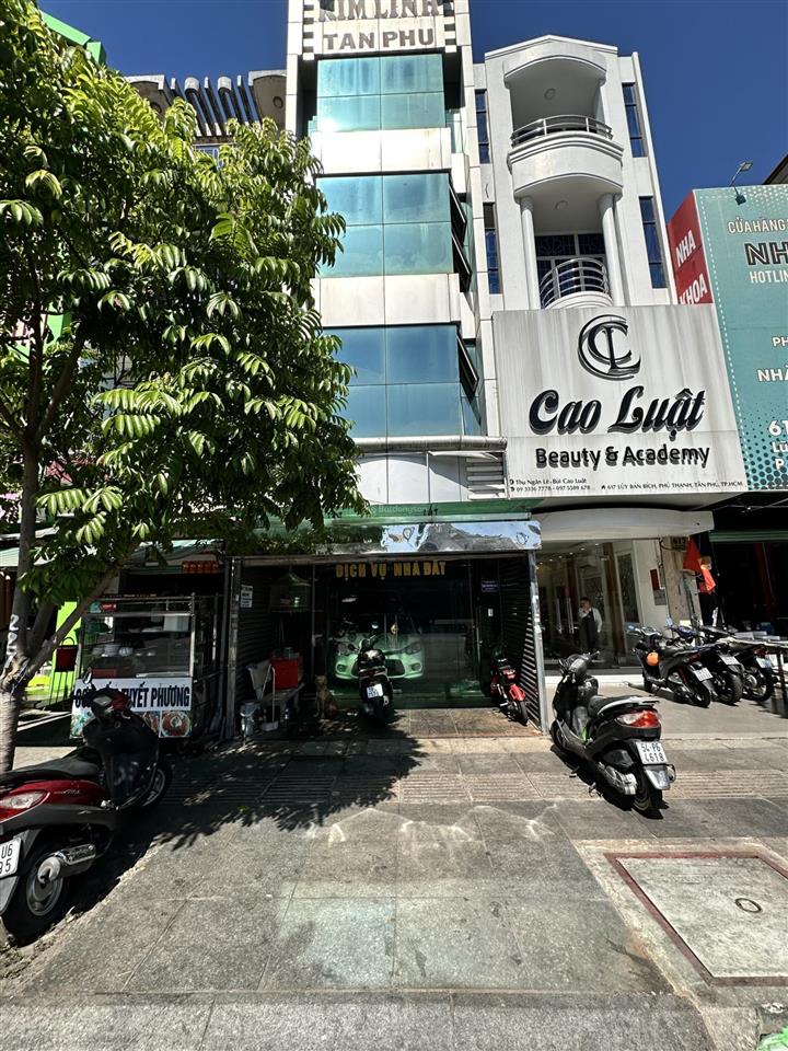 Mặt tiền kinh doanh, 4 tầng, ngang 4 x 30 m
