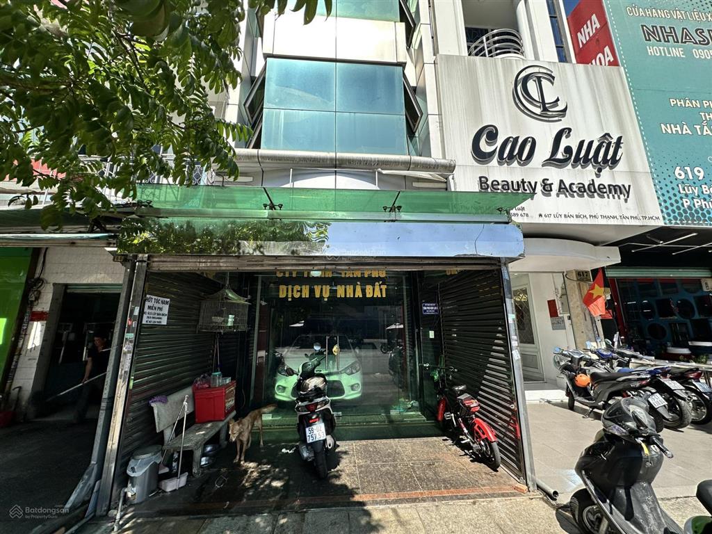 Mặt tiền kinh doanh, 4 tầng, ngang 4 x 30 m
