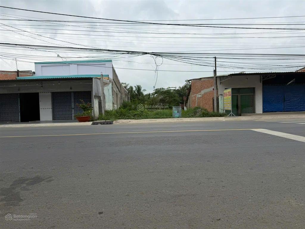 Nhà mặt tiền đường tỉnh 822, xã hiệp hòa, đức hòa, 368 m², ngang 9 m, ngay ngã ba la cua