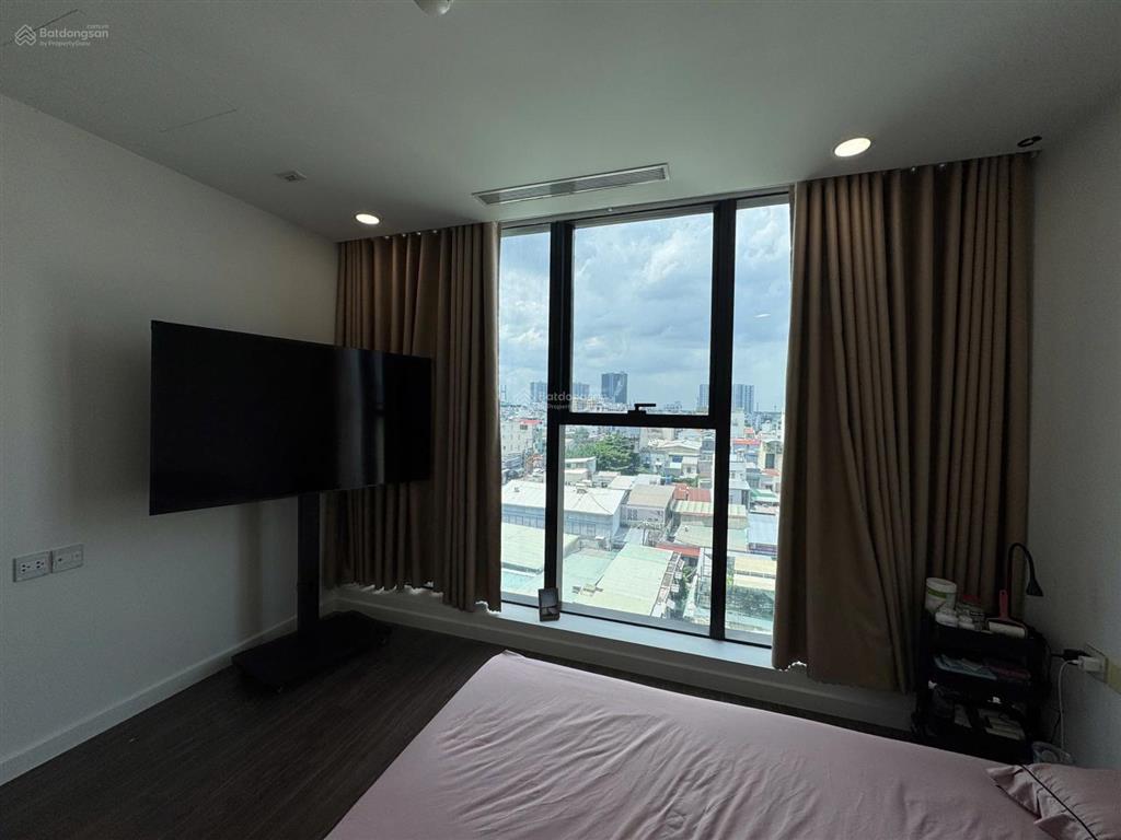 Bán cc sunshine sky city, giá tốt 4,9 tỷ, 85m2, 3pn, 2wc tại quận 7, dòng tiền cho thuê 18tr/thang