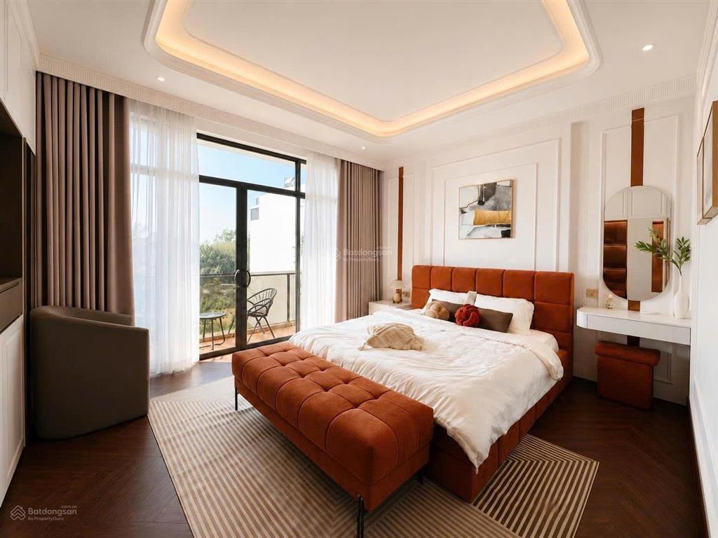 Nhà phố khu dân cư hiện đại đông đúc giáp phú mỹ hưng 1 cây cầu, 4 tầng full nội thất giá 45tr