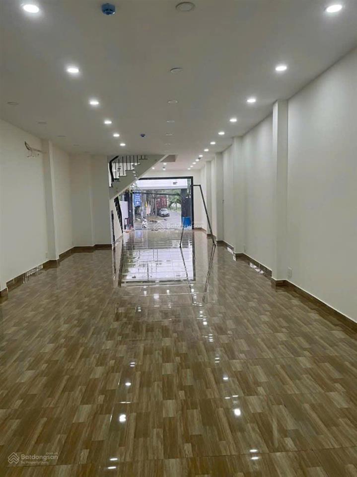 Cho thuê nhà phố building 5 tầng có 9 phòng ngủ, hoàng quốc việt  phú mỹ hưng, 45 triệu, 125 m2