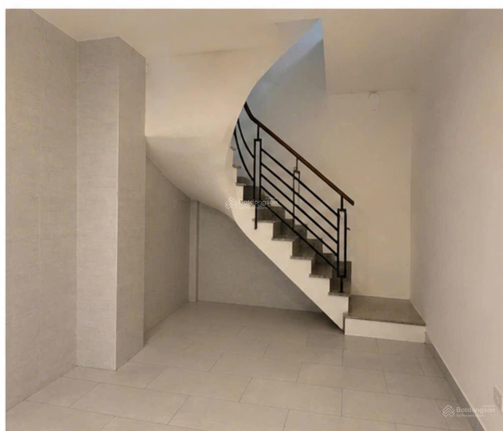 Cho thuê nhà riêng hẻm ô tô tránh nhau tại 1135 huỳnh tấn phát, 12 triệu, 45m2, 2pn, 2wc, 3 tầng
