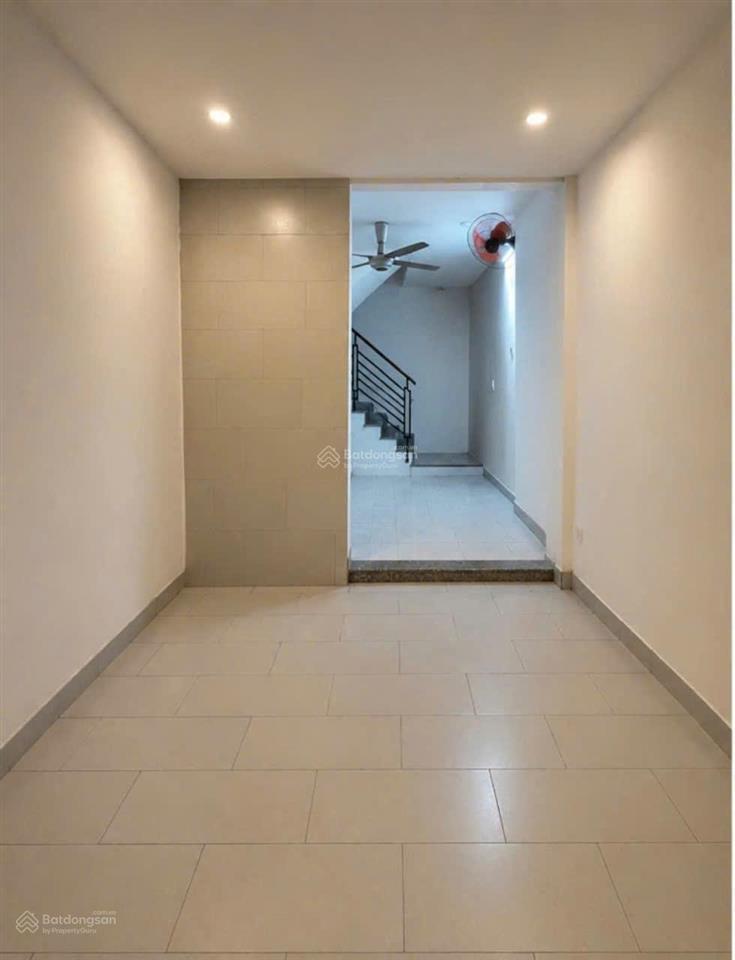 Cho thuê nhà riêng hẻm ô tô tránh nhau tại 1135 huỳnh tấn phát, 12 triệu, 45m2, 2pn, 2wc, 3 tầng