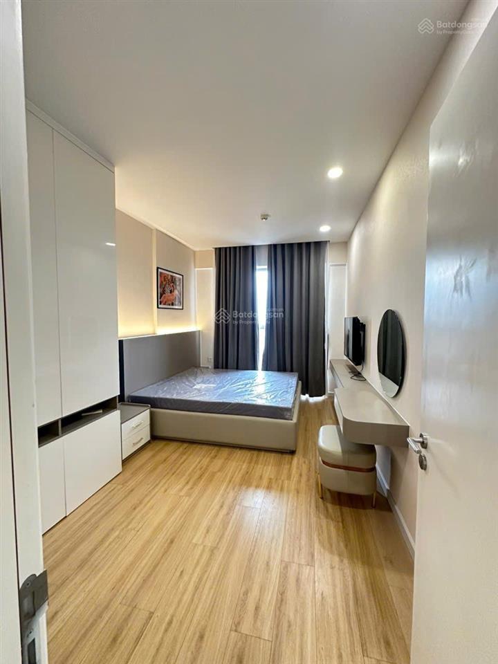Bán cc masteri millennium quận 4, tầng 26 view panorama, 9 tỷ, 74m2, 2pn, sổ hồng nóng, 0936 889 ***