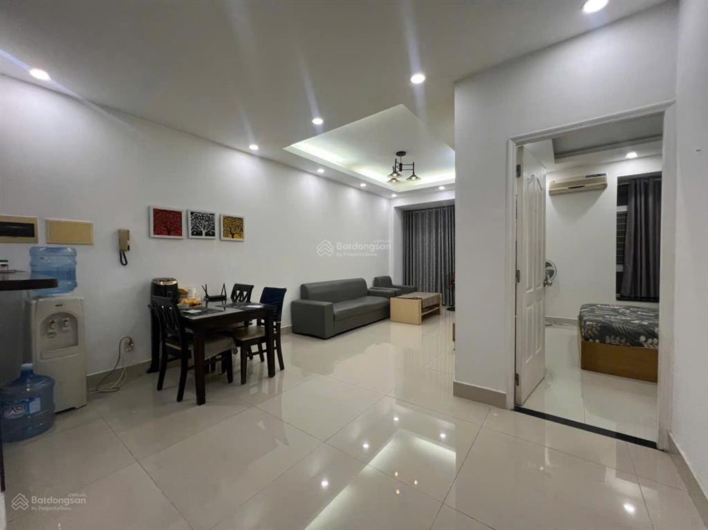 Bán cc sky garden phú mỹ hưng, 4,2 tỷ, 71m2, 2pn, 2wc, q7, nhà nguyên bản có thể design theo ý