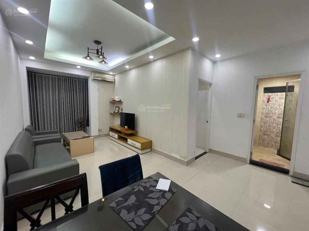 Bán cc sky garden phú mỹ hưng, 4,2 tỷ, 71m2, 2pn, 2wc, q7, nhà nguyên bản có thể design theo ý