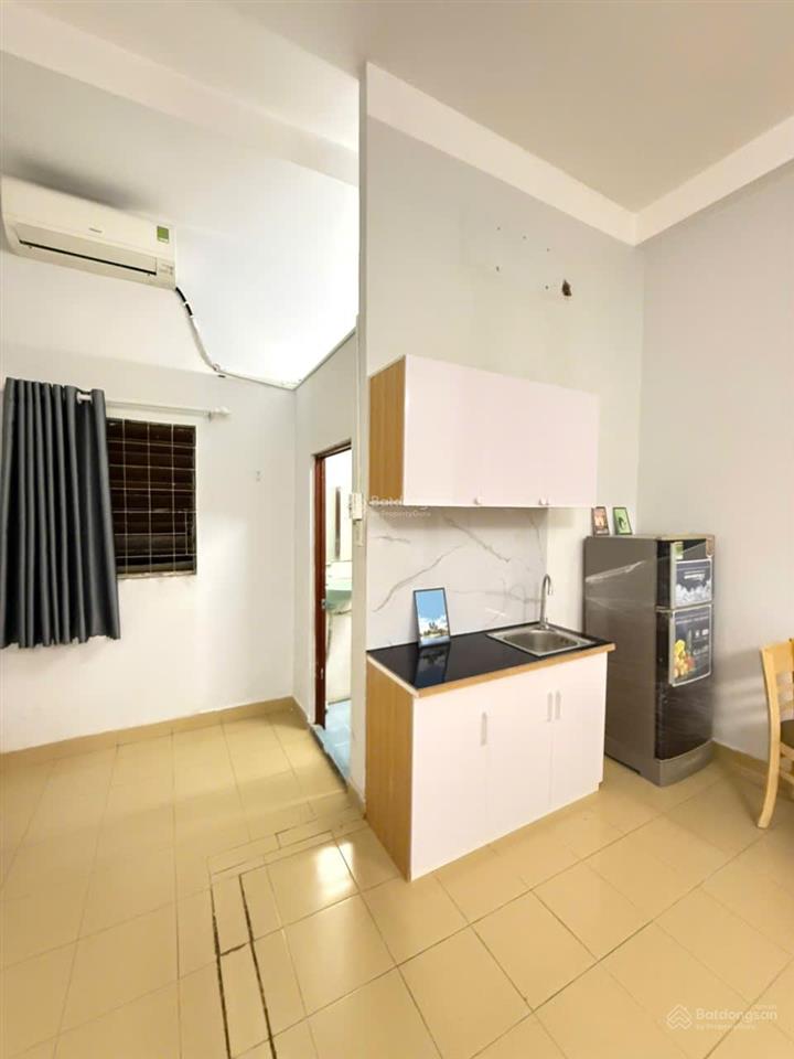 Tôi chính chủ cho thuê phòng rộng 32m2, nội thất đầy đủ ngay siêu thị aeon tân phú