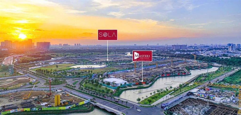 Bán căn góc 3pn view kênh đào nhạc nước đẹp nhất căn hộ masteri cosmo central.  0975 467 ***