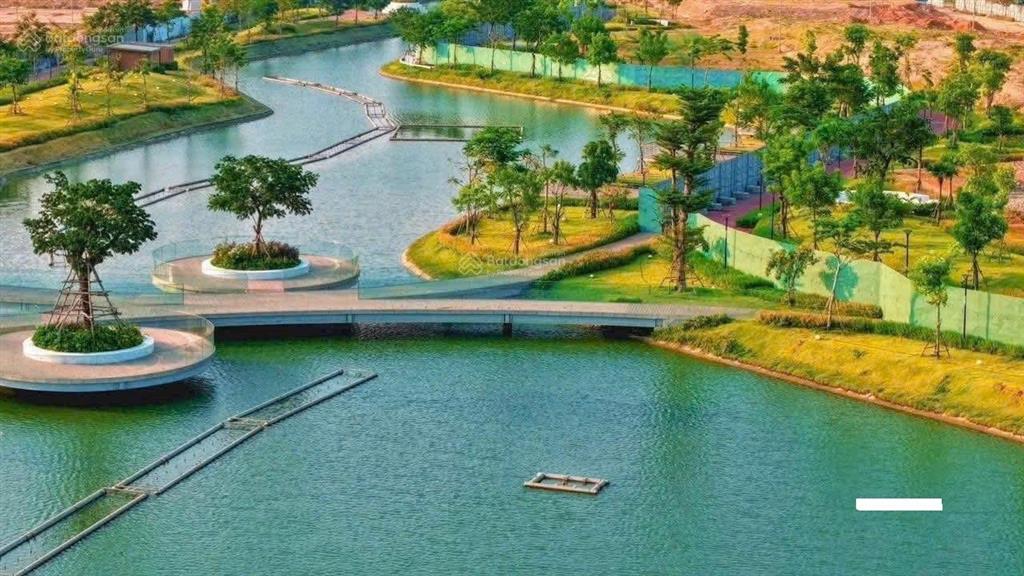 Mở bán phân khu ct3 căn hộ masteri cosmo central ngay kênh đào view landmark 81.  0975 467 ***