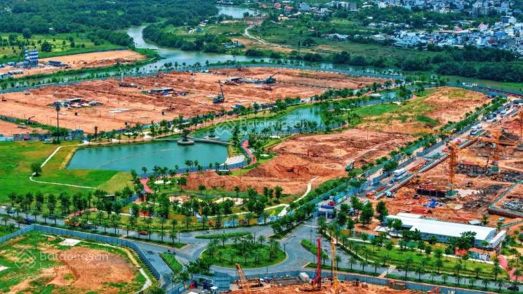Bán căn góc 3pn căn hộ masteri cosmo central view đẹp ngay kênh đào nhạc nước.  0975 467 ***