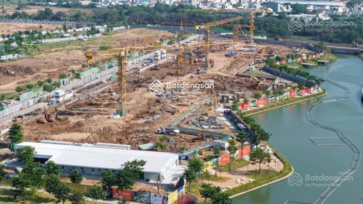 Bán căn góc 4pn căn hộ masteri park place view nhìn trực diện kênh đào nhạc nước.  0975 467 ***