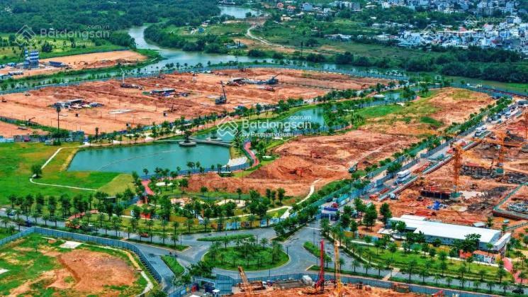 Bán căn gốc 4pn căn hộ masteri park place view nhìn trực diện kênh đào nhạc nước.  0975 467 ***