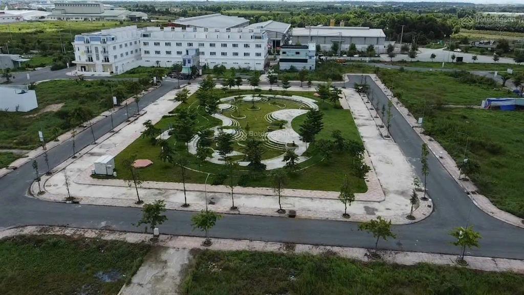 Nền galaxy hải sơn chính chủ e57  100m2, đường võ văn kiết nối dài, sổ hồng riêng, giá 1.150 tỷ