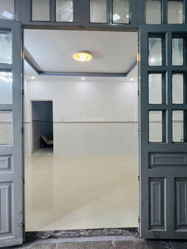 Bán nhà 2/ liên ấp 234 vĩnh lộc a 4,5x10,5m 1 lầu 2pn 1 tỷ 290tr bl