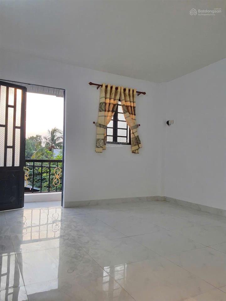 Bán nhà 3/ đường 6b vĩnh lộc b bình chánh 1 lầu 2pn 1 tỷ 200tr bl