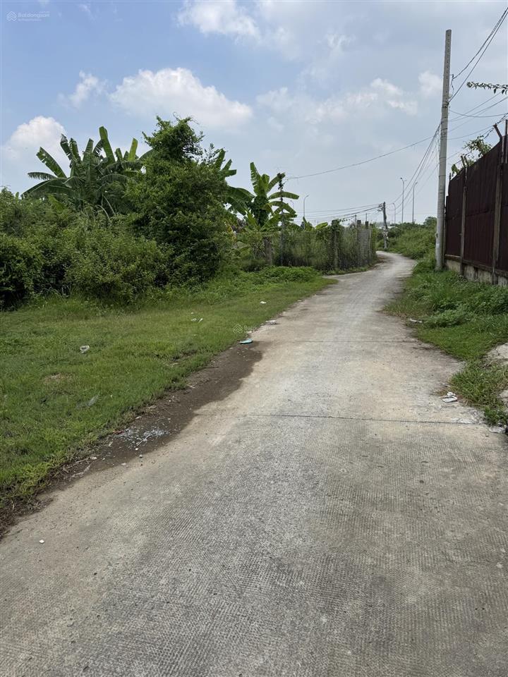 Bán trang trại khu nghỉ dưỡng tại khu phố 3, lê khả phiêu, 6,8 tỷ, 2100m2, chính chủ giá tốt
