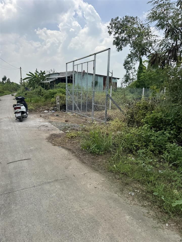 Bán trang trại khu nghỉ dưỡng tại khu phố 3, lê khả phiêu, 6,8 tỷ, 2100m2, chính chủ giá tốt