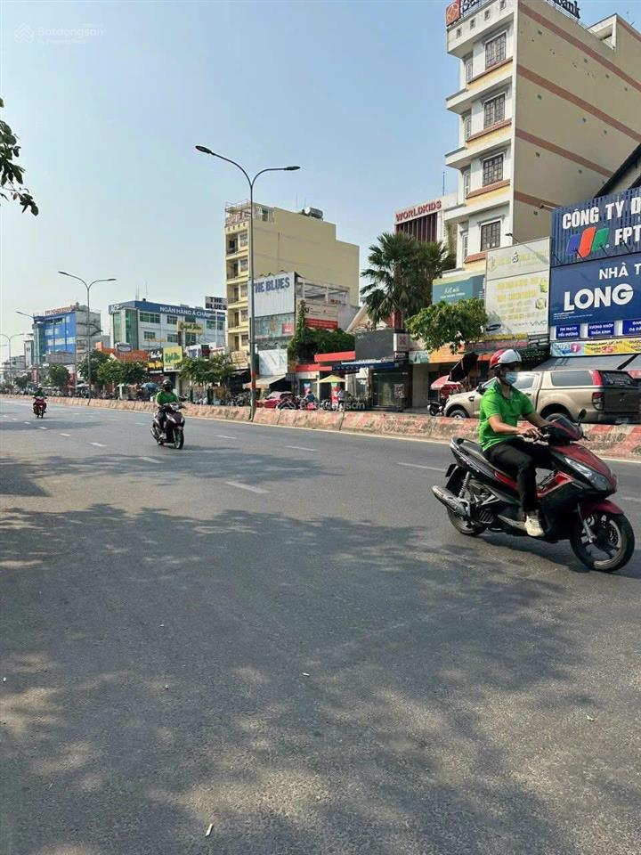 Bán nhà lê trọng tấn giáp tân phú, 3.1x12m, lửng đúc, 2pn 2wc, chỉ 3.5 tỷ tl mạnh