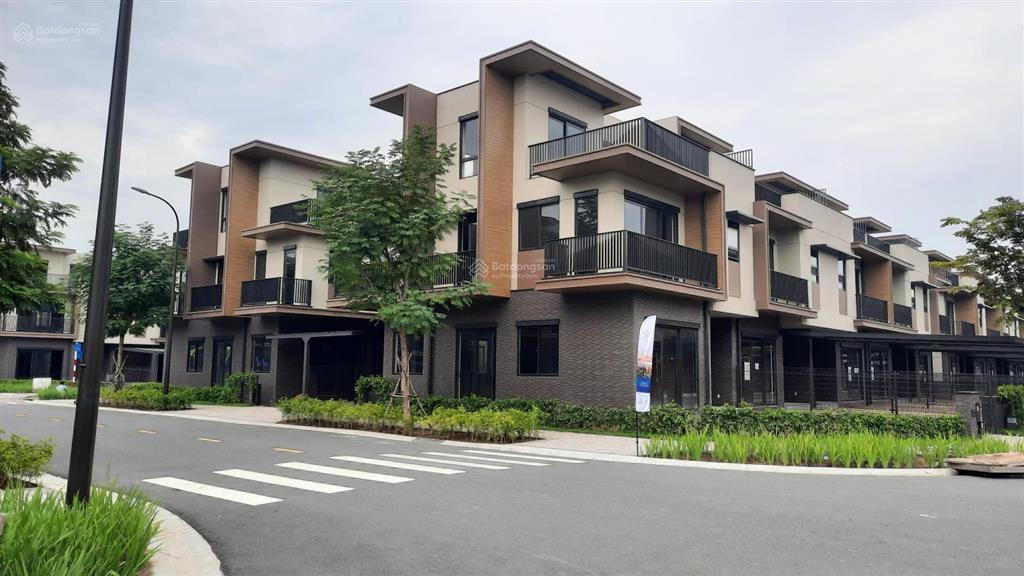 Nhà phố izumi city giai đoạn 1 đã có sổ hồng  6x18,5m  công chứng ngay, liền kề cầu đồng nai 2