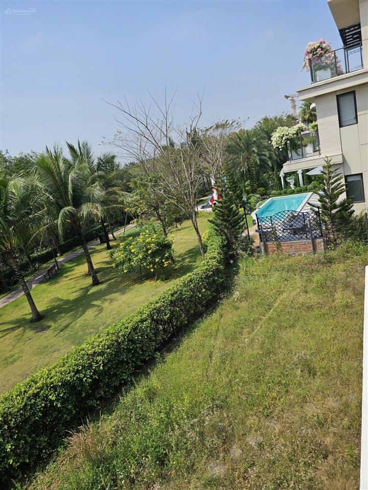 Biệt thự view trực diện sông  diện tích 643m2  giá chỉ 74 tỷ  thuộc khu compound mizuki park