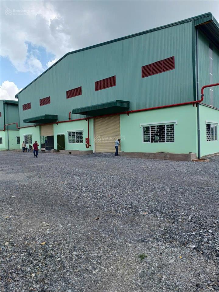 Cần cho thuê kho xưởng 1600m2, 65000/m2 bến lức long an