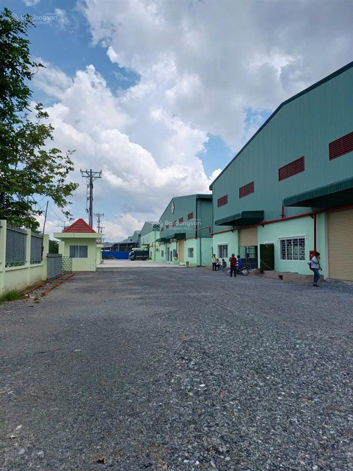 Cần cho thuê kho xưởng 1600m2, 65000/m2 bến lức long an