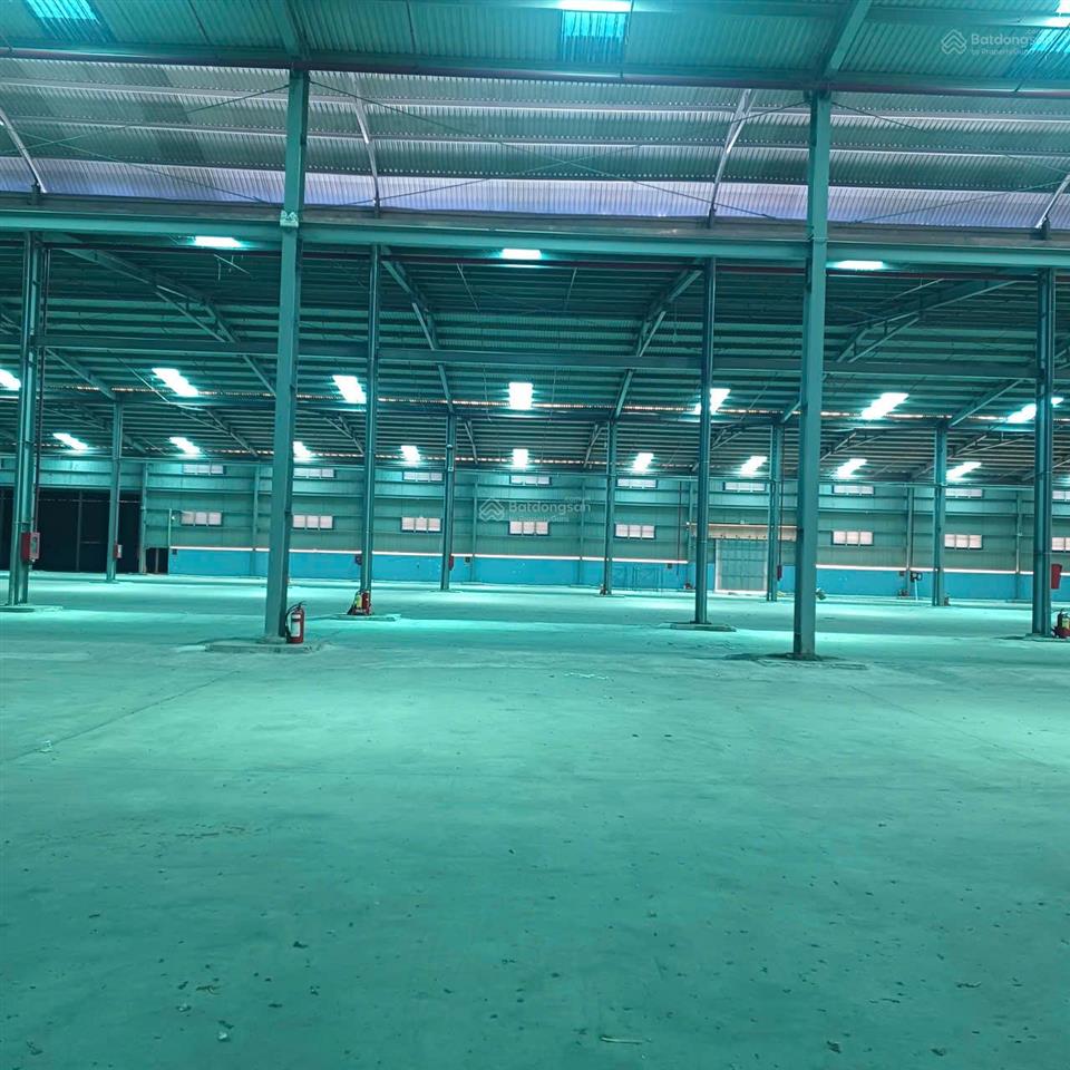 Cần cho thuê kho xưởng 1600m2, 65000/m2 bến lức long an