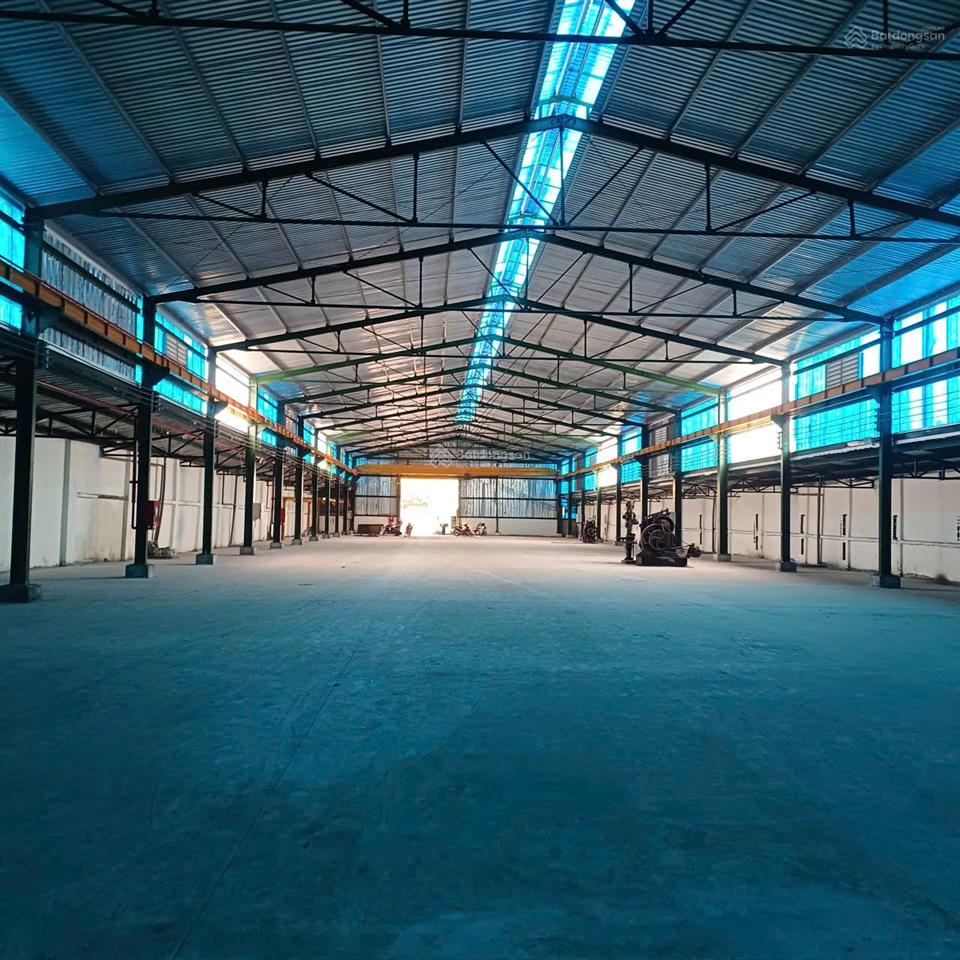Cho thuê kho xưởng mặt tiền nguyễn cửu phú, bình chánh, giá 190tr,  0919 228 ***