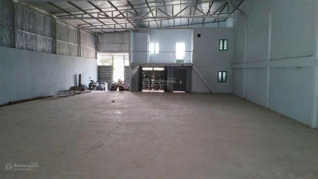 Kho hẻm trần đại nghĩa 370m tân kiên (cũ.)