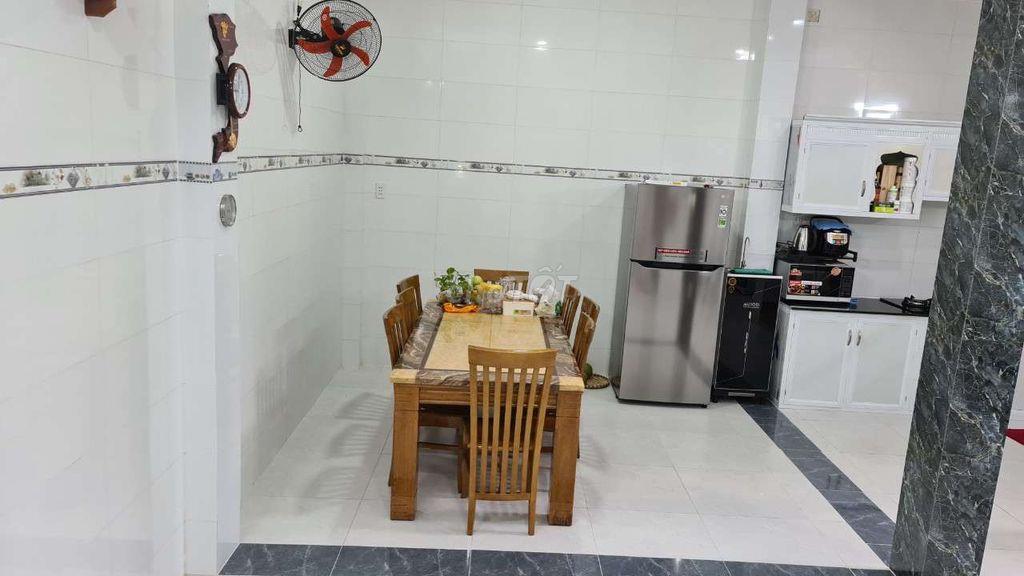 Bán nhà ngang 7m, đường Trịnh Đình Thảo - QTân Phú