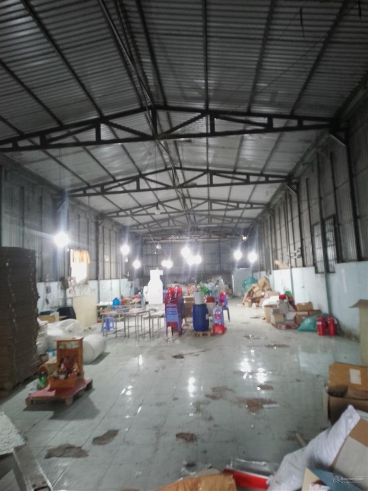 Cho thuê xưởng mt đường container 40f