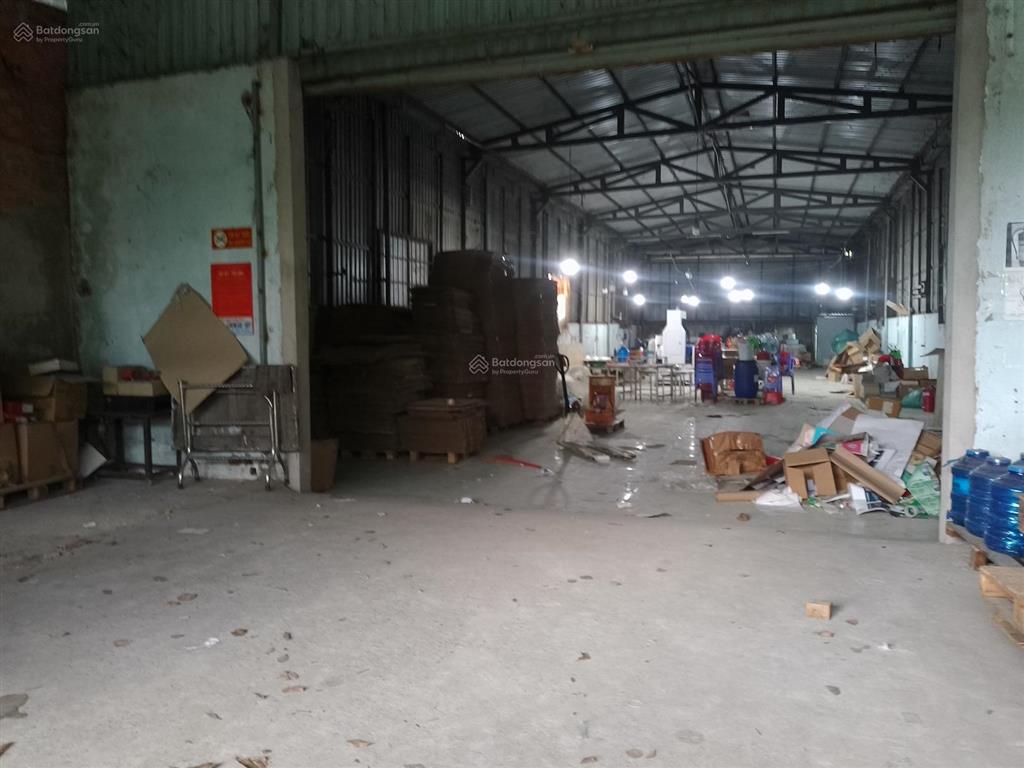 Cho thuê xưởng mt đường container 40f
