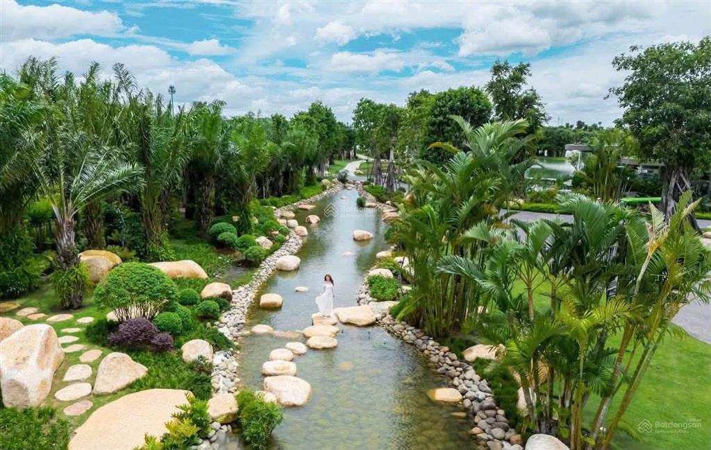 Bán biệt thự eco retreat long an, giá tốt 10,5 tỷ, 180m2, căn của rừng mai