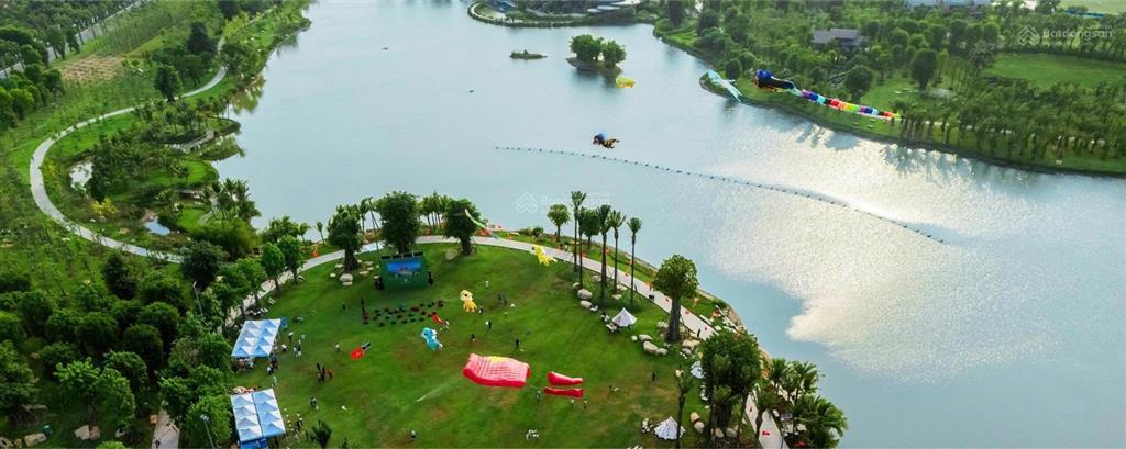 Một căn 3pn view hồ thiên nga và view thành phố, ban công nấm, chỉ 4,9 tỷ có vat. tt chỉ từ 10%