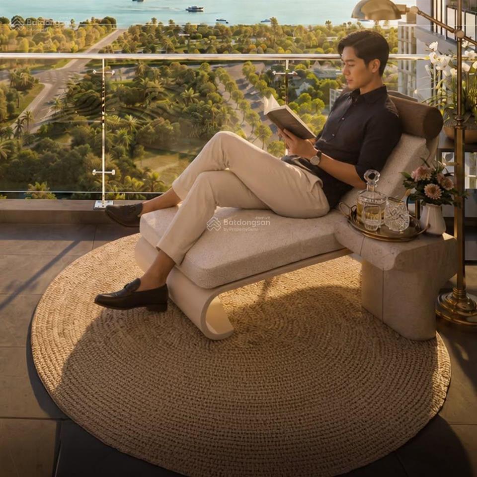 Căn hộ 1pn+ view hồ bơi chỉ 4,3 tỷ, chỉ thanh toán 880tr đến khi nhận nhà, ngân hàng hỗ trợ ls 0%