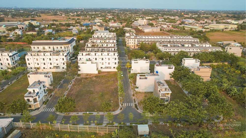 Cắt lỗ shophouse thắng lợi central hill 2tỷ950/đối diện trường học có hồ bơi  sân tennis shr