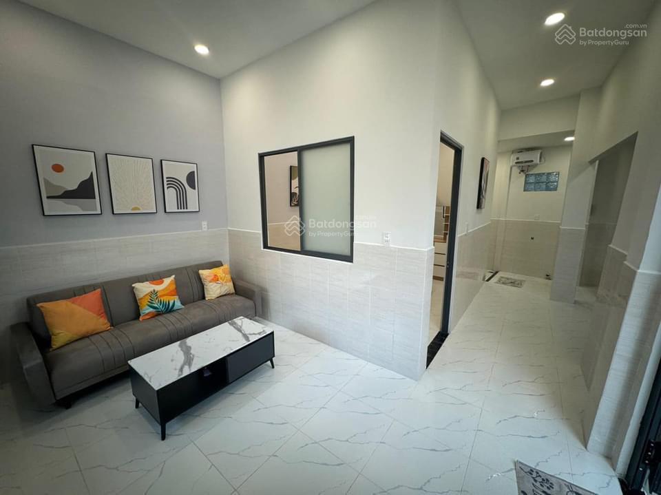 Bán gấp nhà mt nguyễn hữu trí, tân nhựt mới, hồ chí minh. dt 5.6m x 27m (nh 8m), giá 12.5 tỷ,