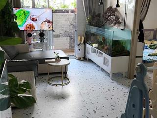 Bán căn hộ tầng 6 tại chung cư hqc plaza, 55m2 2pn nhà đẹp, mua ở ngay. giá 1,150tỷ full chi phí