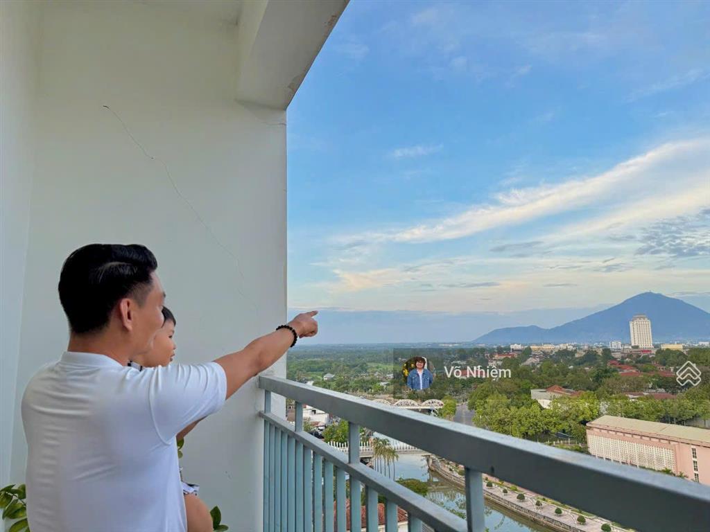 Bán nhà xã hội golden city , p2 tp tây ninh, nhà sẵn hoàn thiện cao cấp ở ngay chỉ tt 300tr (30%)