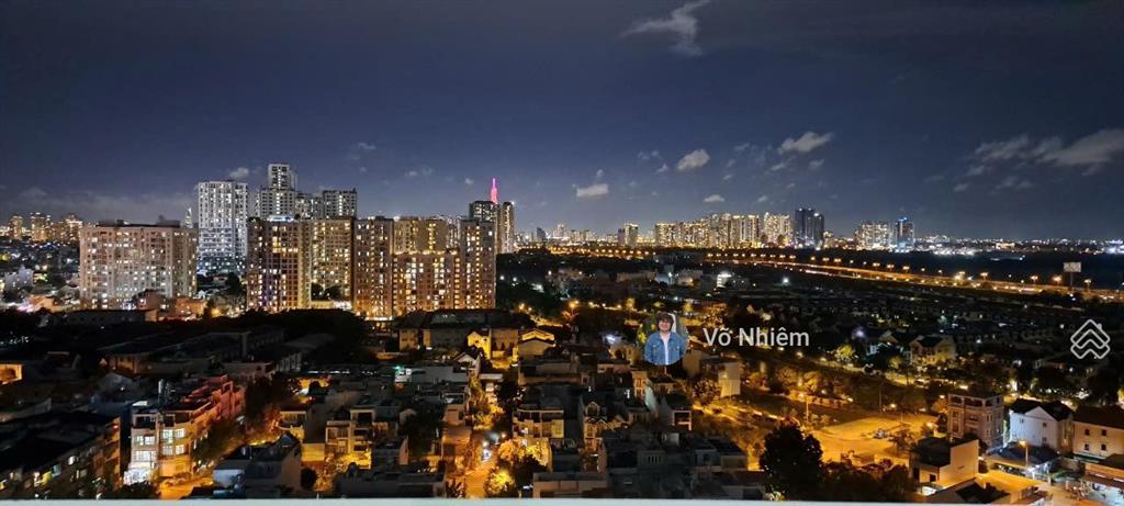 Bán gấp căn hộ đẹp tại blue sky tower, 2,6 tỷ, 57m2, 2pn, 2wc. 2,6 tỷ.  0986 647 ***