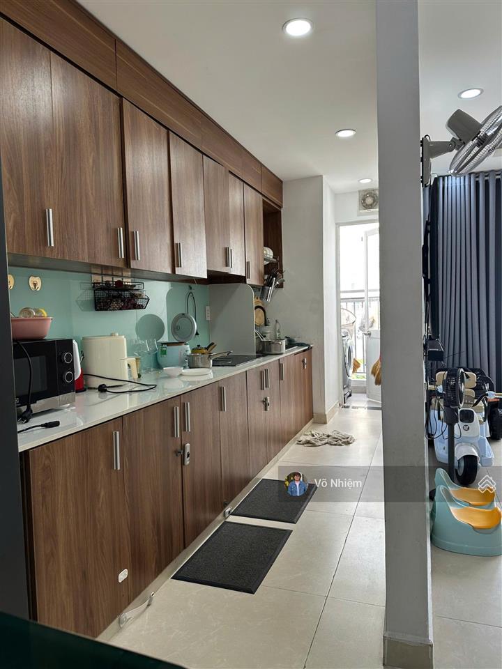 Bán căn hộ góc tt q2 114m2 3pn, 3wc, 3 ban công, tại blue sky tower, bình trưng đông. giá ưu đãi