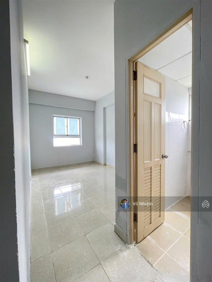 Căn góc 70m2 tại chung cư hqc plaza. giá tốt chỉ 1,3 tỷ full thuế phí sổ. nhà đẹp ở ngay