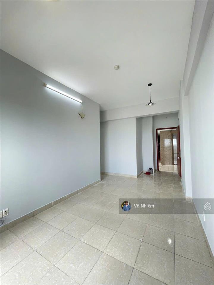 Căn góc 70m2 tại chung cư hqc plaza. giá tốt chỉ 1,3 tỷ full thuế phí sổ. nhà đẹp ở ngay