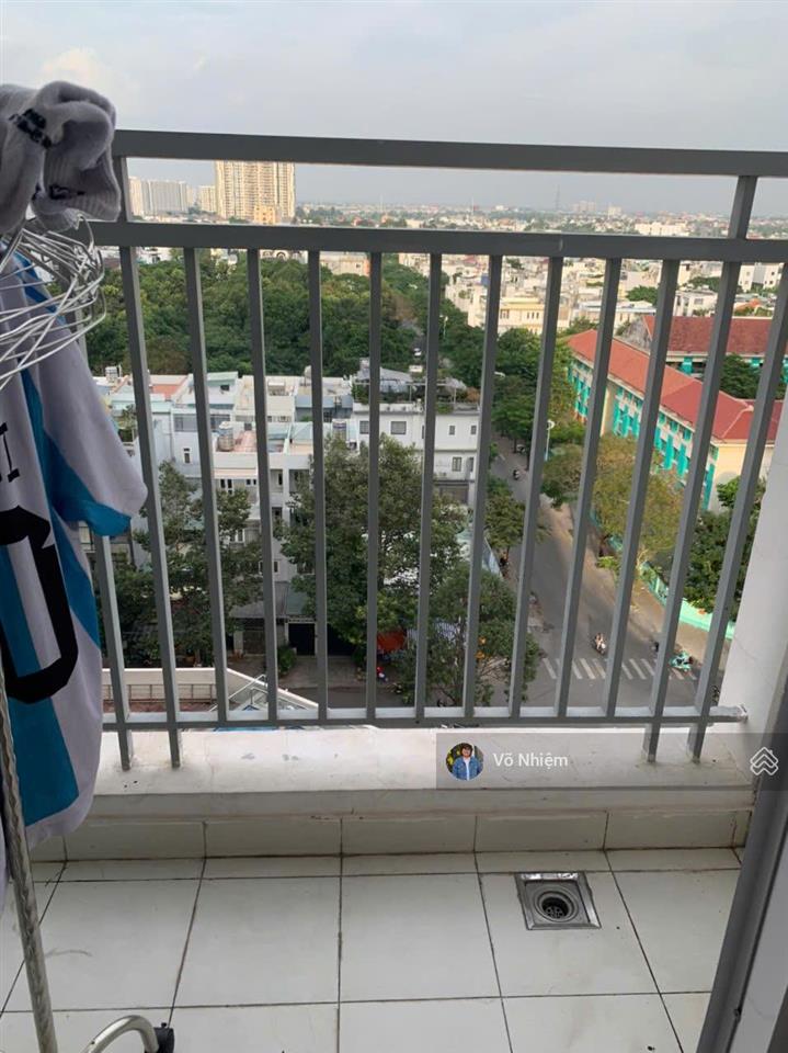 Bán căn chung cư q2, p. bình trưng, bluesky tower. 57m2 2pn giá 2,250 full thuế phí. giao nhà ngay