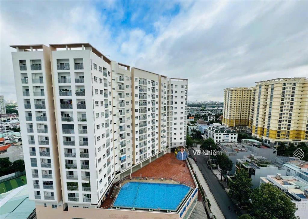 2,2 tỷ full sổ nhận ngay căn hộ tại q2, phường bình trưng đông. đối diện trường nguyễn văn trỗi