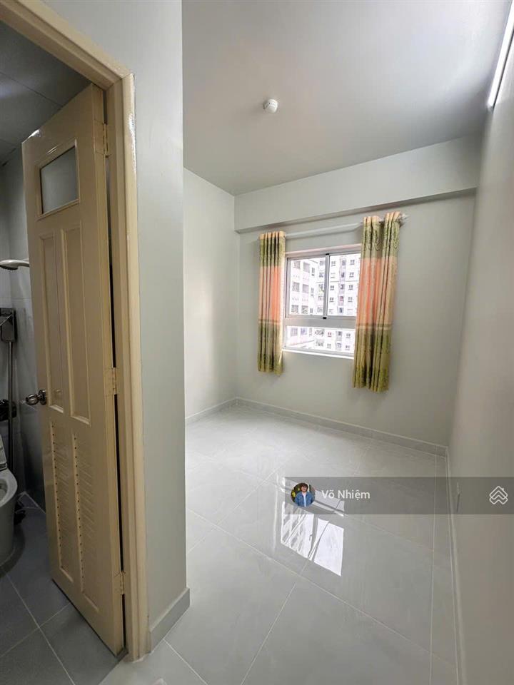 Bán gấp căn hộ đẹp 2pn, 2wc tại hqc plaza, 1,5 tỷ, 55m2. sổ hồng riêng, công chứng ngay.